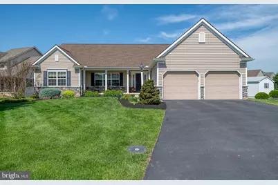 37 Westbrook Court, Palmyra, PA 17078 - Photo 1