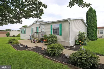 5 Pine Street, Fredericksburg, PA 17026 - Photo 1