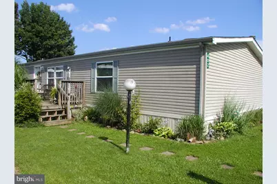 402 Palm City Park, Annville, PA 17003 - Photo 1