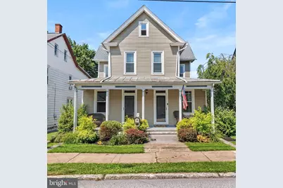 111 N College Street, Myerstown, PA 17067 - Photo 1
