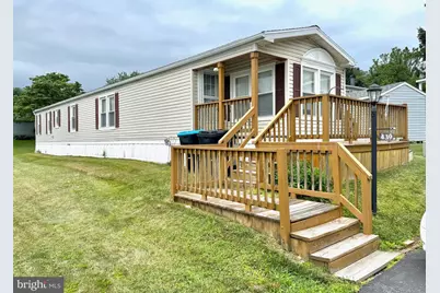 439 W Cedar Street, Palmyra, PA 17078 - Photo 1