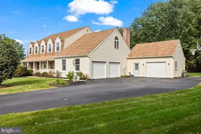 14 Stone Hedge Dr, Lebanon, PA 17042 - Photo 1