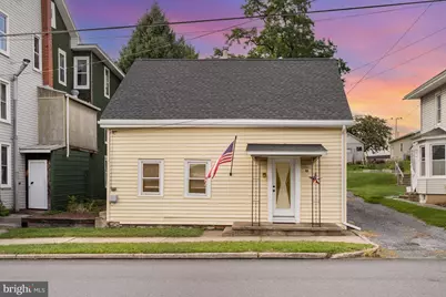 43 E Main Street, Newmanstown, PA 17073 - Photo 1