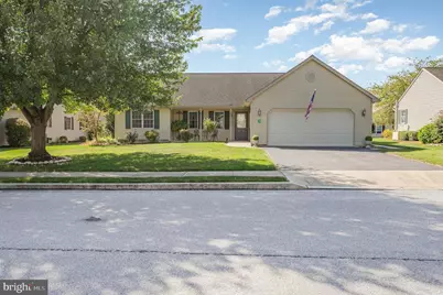 32 Scenic Drive, Myerstown, PA 17067 - Photo 1