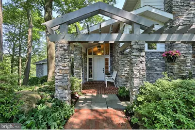 130 Northwest Drive, Lebanon, PA 17042 - Photo 1