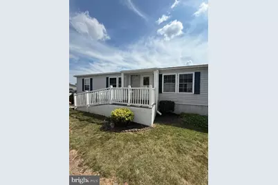 348 W Spruce Street, Palmyra, PA 17078 - Photo 1