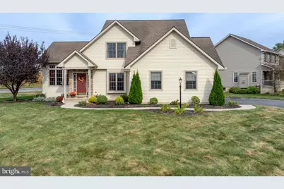 301 Charles St, Lebanon, PA 17042 - Photo 1