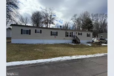 113 Valley Stream Park, Mountain Top, PA 18707 - Photo 1