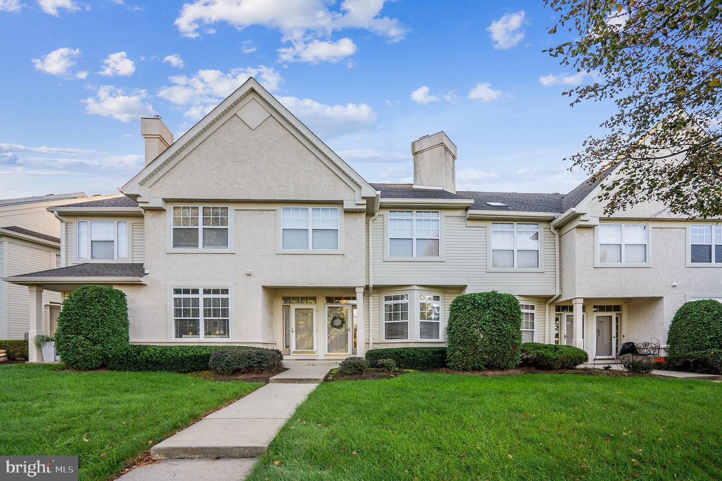 105 Dresher Woods, Dresher, PA 19025 MLS PAMC2000681 Coldwell Banker