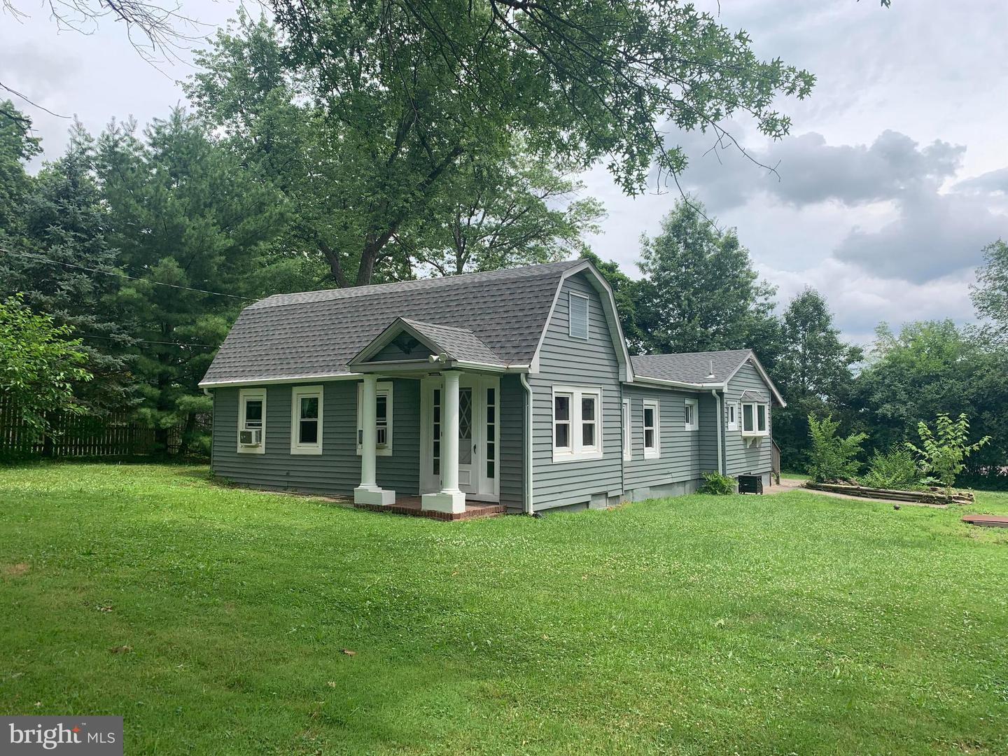 202 W Summit St, Souderton, PA 18964 MLS PAMC2002326 Coldwell Banker