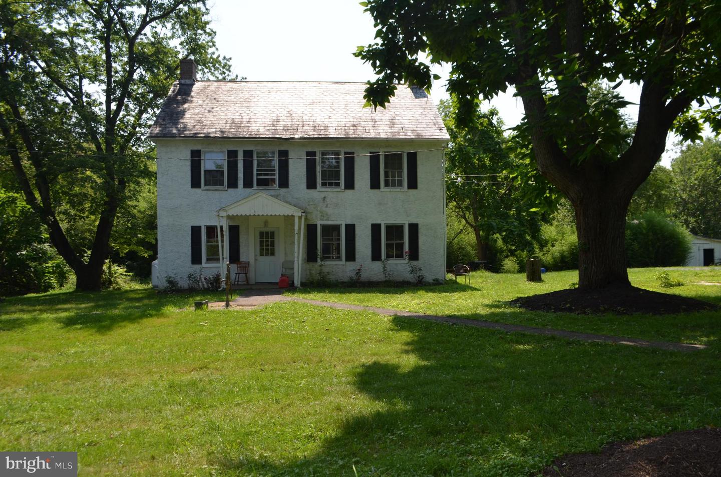 722 Faust Rd FRONT HOUSE, Perkiomenville, PA 18074 MLS PAMC2005088