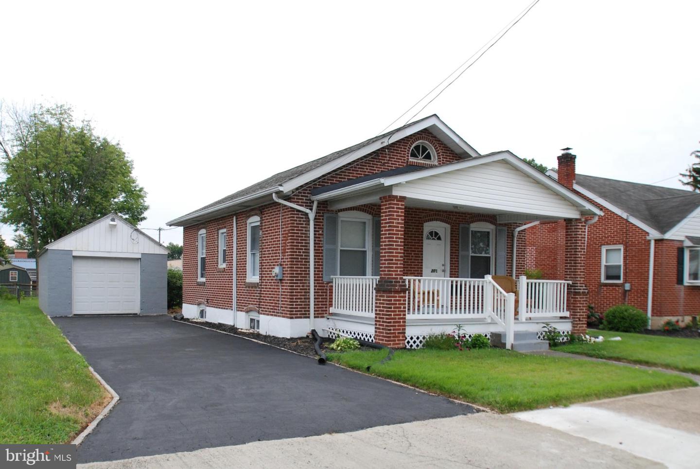 20 E Howard St, Stowe, PA 19464 MLS PAMC2006946 Coldwell Banker