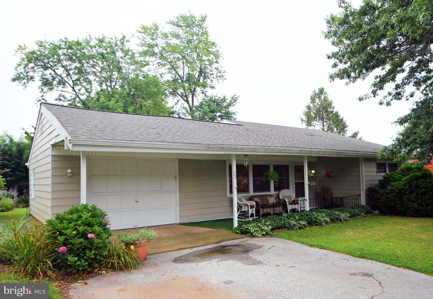 22 E Church Rd, Plymouth Meeting, PA 19462 MLS PAMC2007644 Coldwell Banker