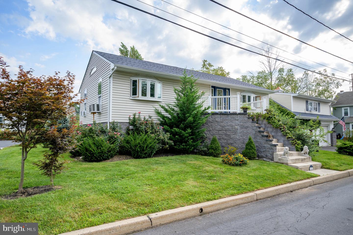 117 N Market St, Hatfield, PA 19440 MLS PAMC2009544 Coldwell Banker