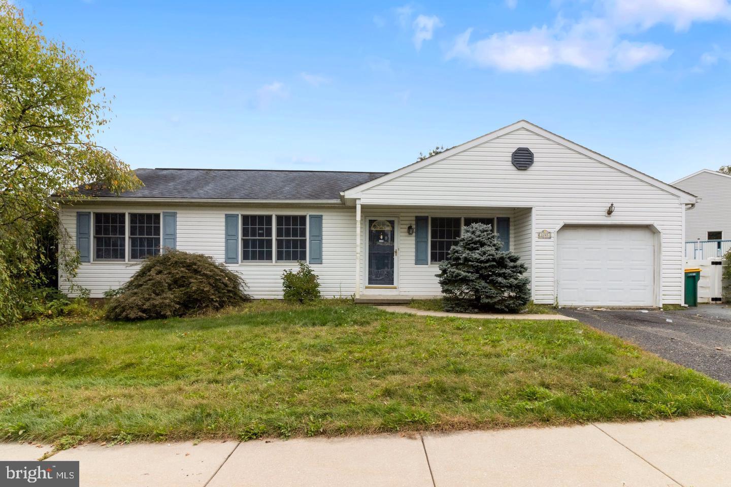 1045 Jodie Ct, Pennsburg, PA 18073 MLS PAMC2017400 Coldwell Banker