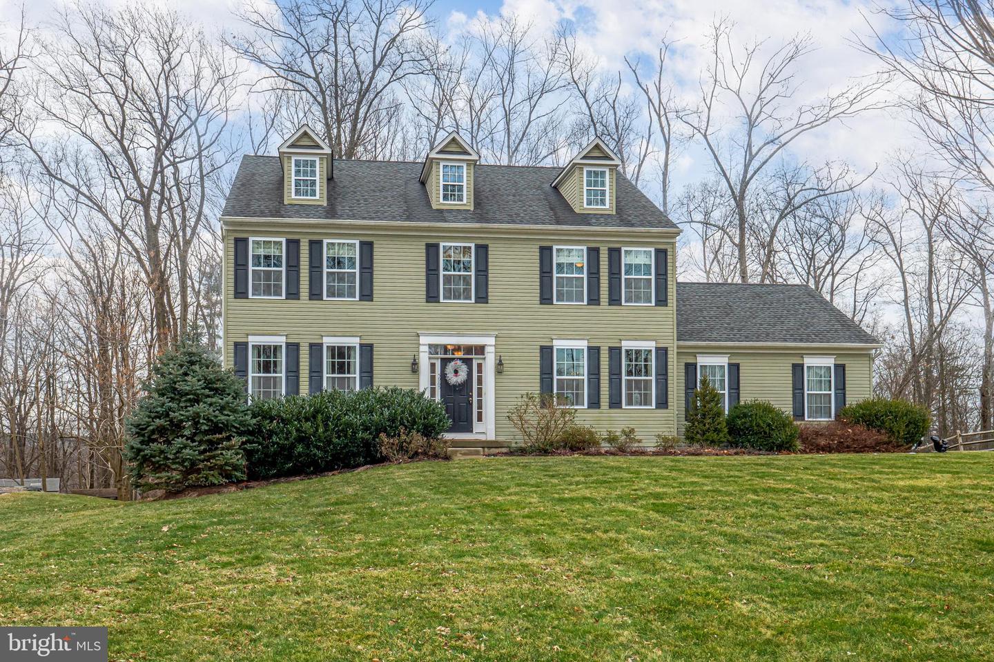 5965 Woodridge Dr, Green Lane, PA 18054 MLS PAMC2028590 Coldwell Banker