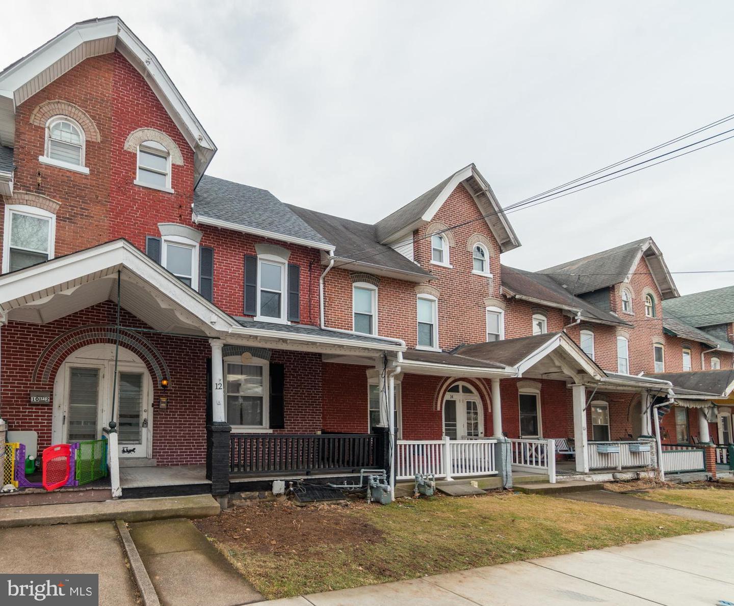 12 Hillside Ave, Souderton, PA 18964 MLS PAMC2030476 Coldwell Banker