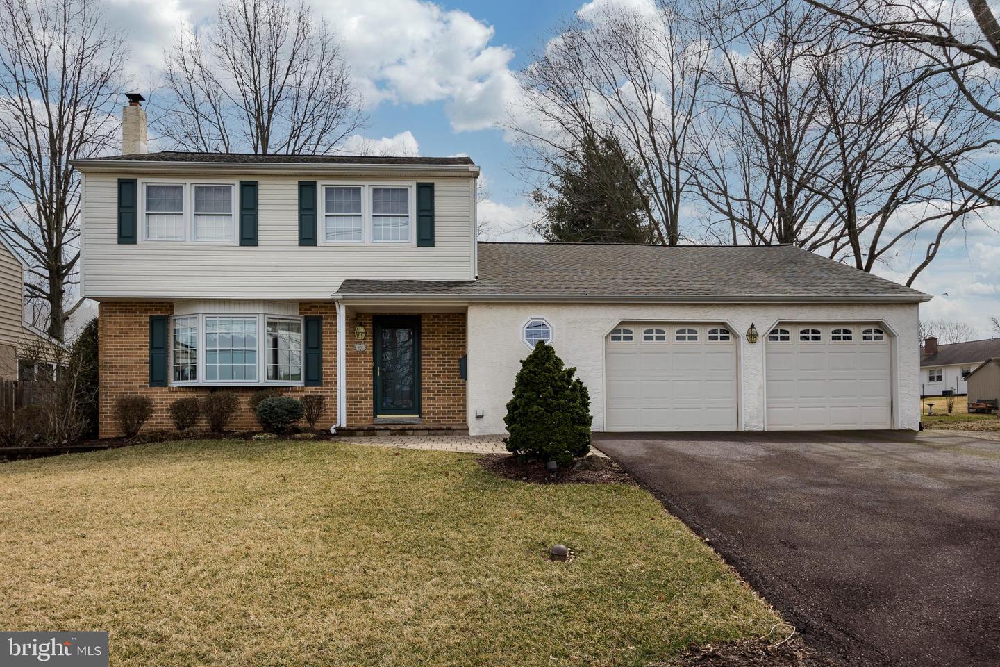 415 Edgewood Ave, Lansdale, PA 19446 MLS PAMC2030856 Coldwell Banker