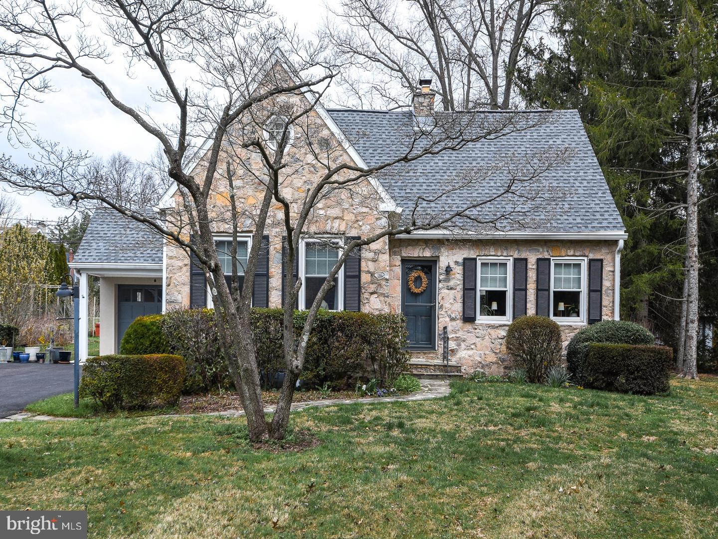 15 Adams Ave, Norristown, PA 19401 MLS PAMC2033478 Coldwell Banker