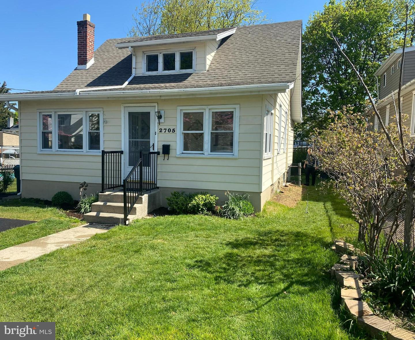 2705 Magnolia Ave, Glenside, PA 19038 MLS PAMC2034760 Coldwell Banker