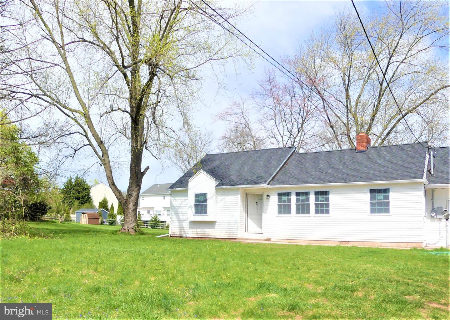 129 E Linfield Trappe Rd, Royersford, PA 19468 MLS PAMC2034848