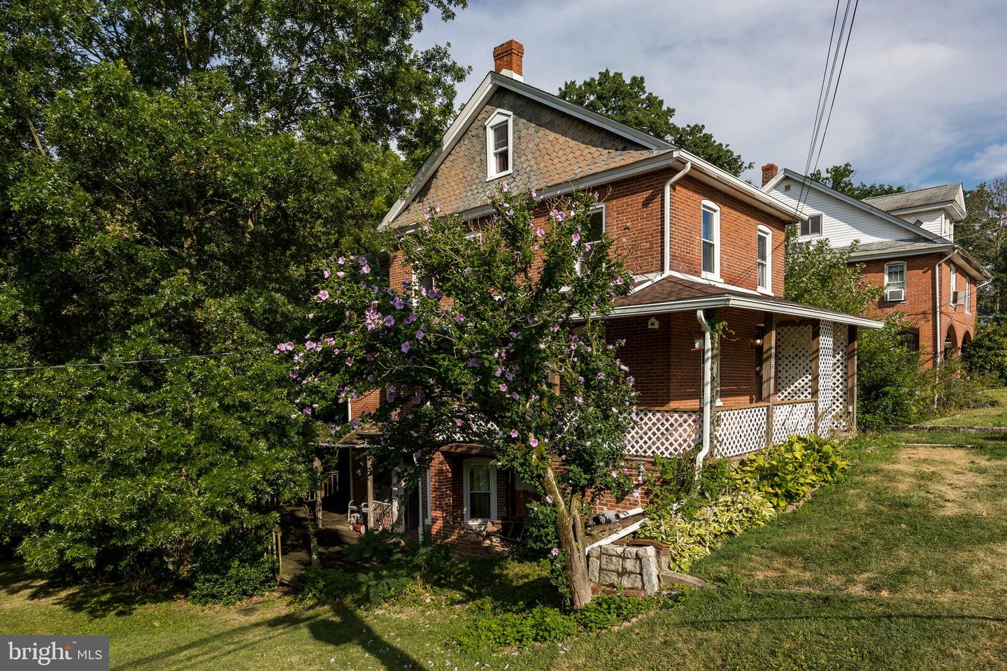 106 Main St, Schwenksville, PA 19473 MLS PAMC2047806 Coldwell Banker