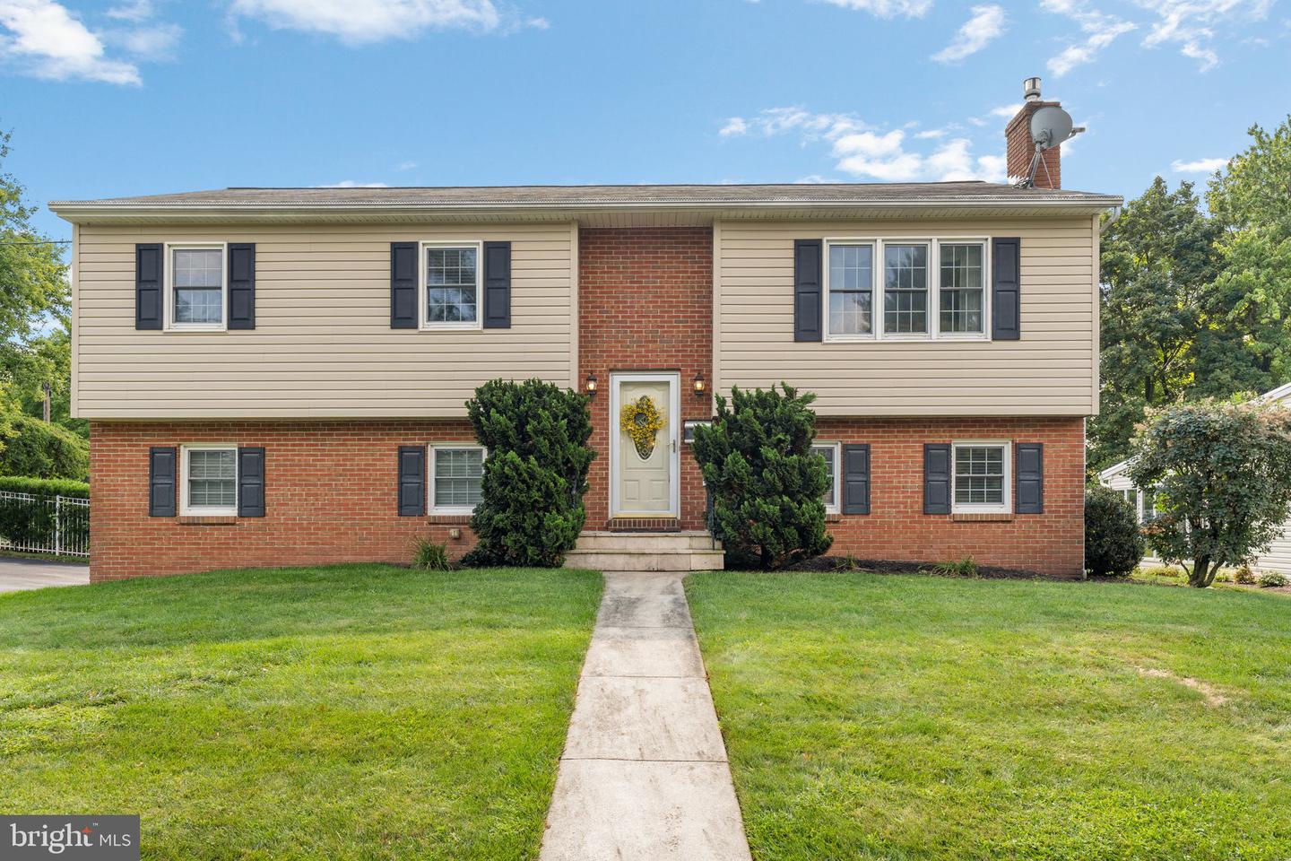 552 Montgomery Ave, Souderton, PA 18964 MLS PAMC2050520 Coldwell Banker