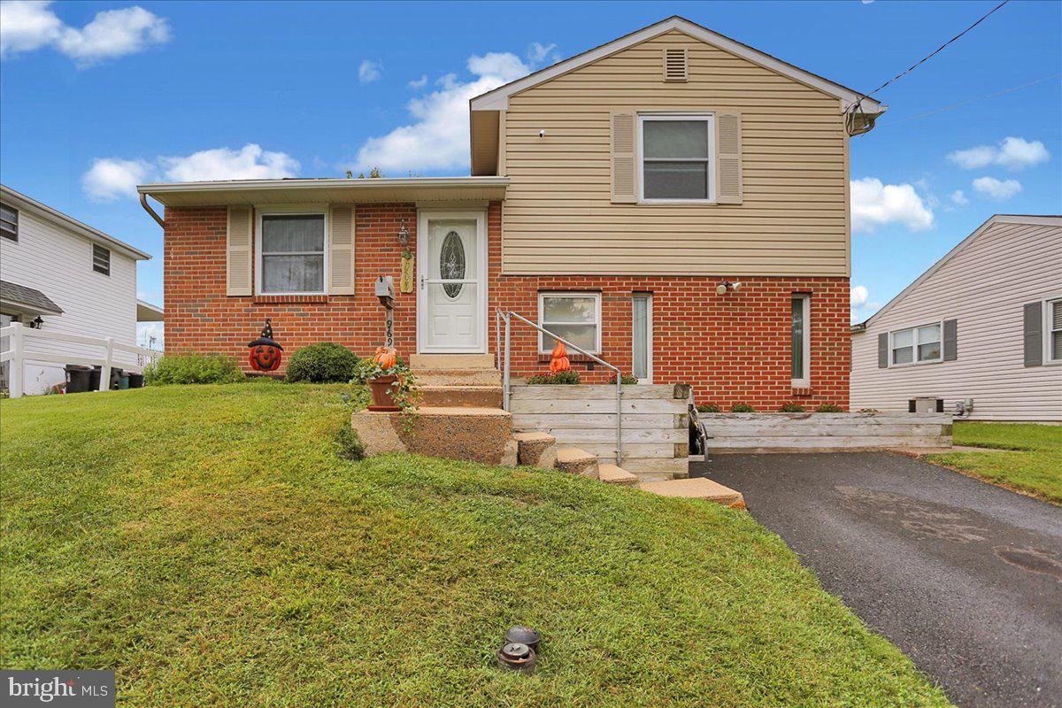 969 Von Steuben Dr, Pottstown, PA 19464 MLS PAMC2052474 Coldwell Banker