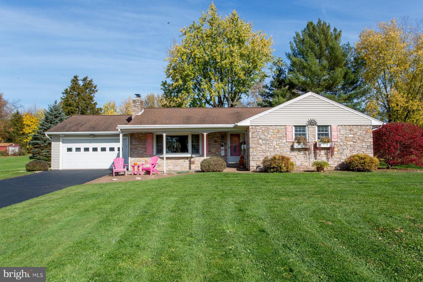 379 Park Ave, Harleysville, PA 19438 MLS PAMC2057360 Coldwell Banker