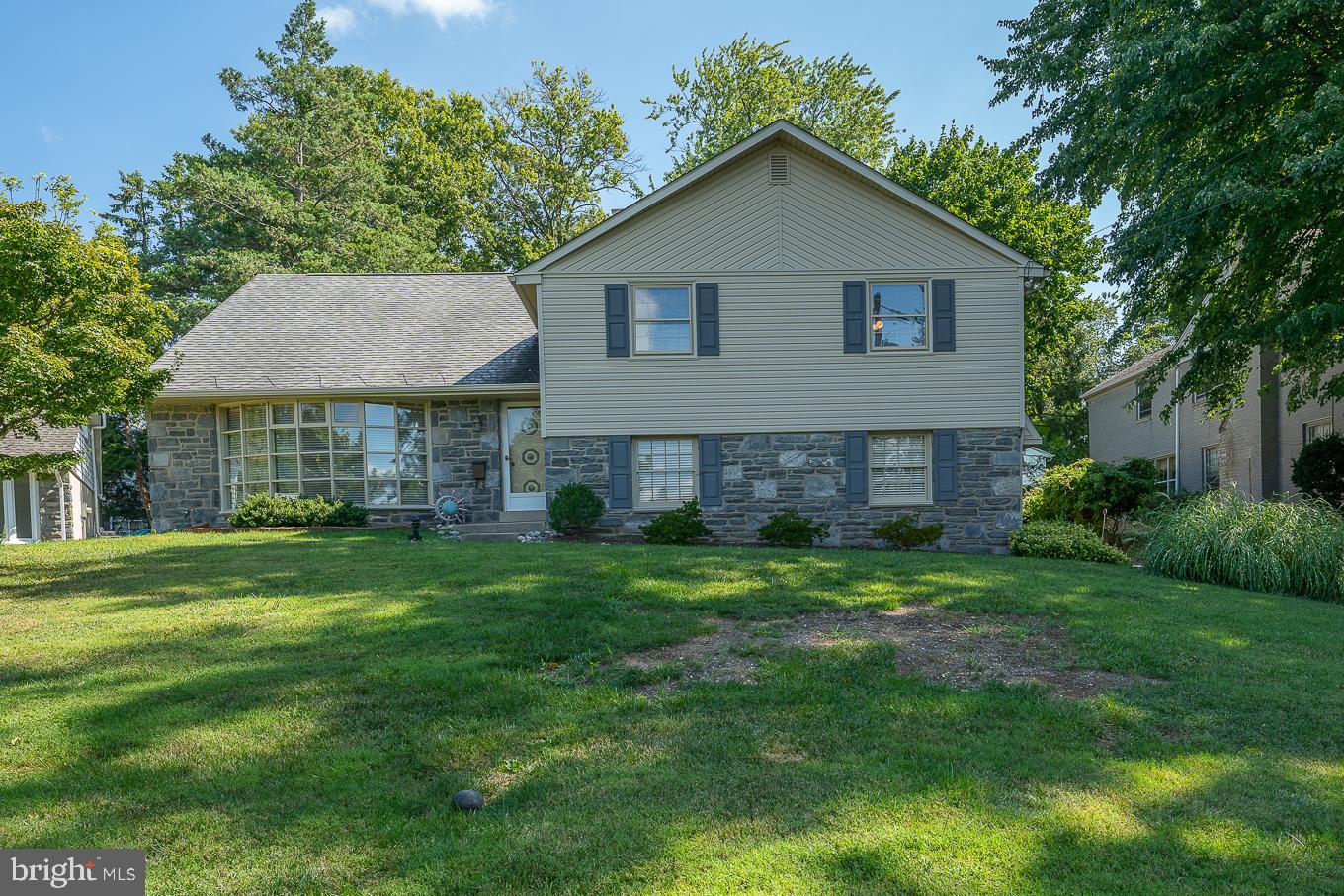 223 Melrose Cir, Merion Station, PA 19066 MLS PAMC2057452 Coldwell