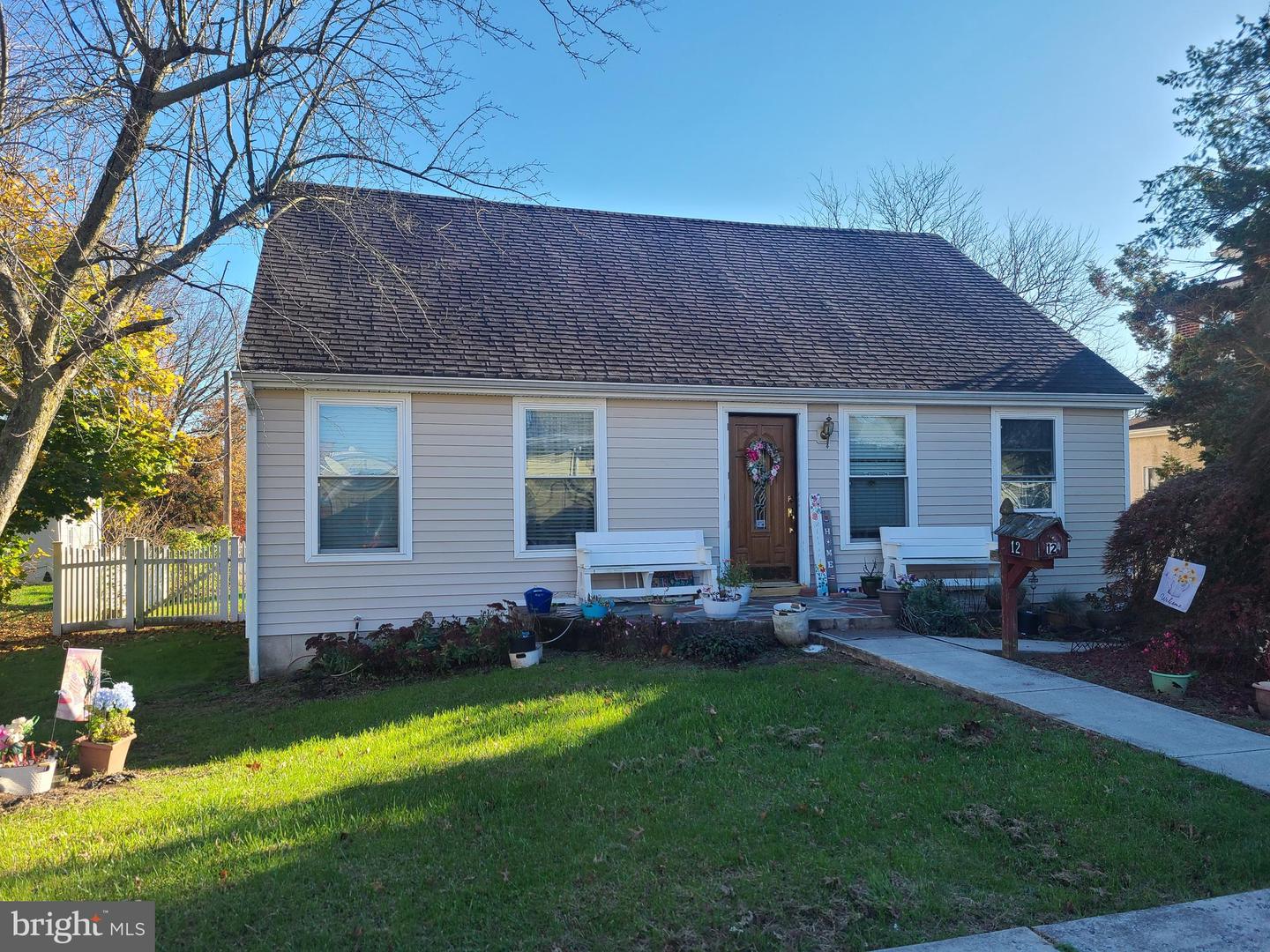 12 E Race St, Stowe, PA 19464 MLS PAMC2057494 Coldwell Banker