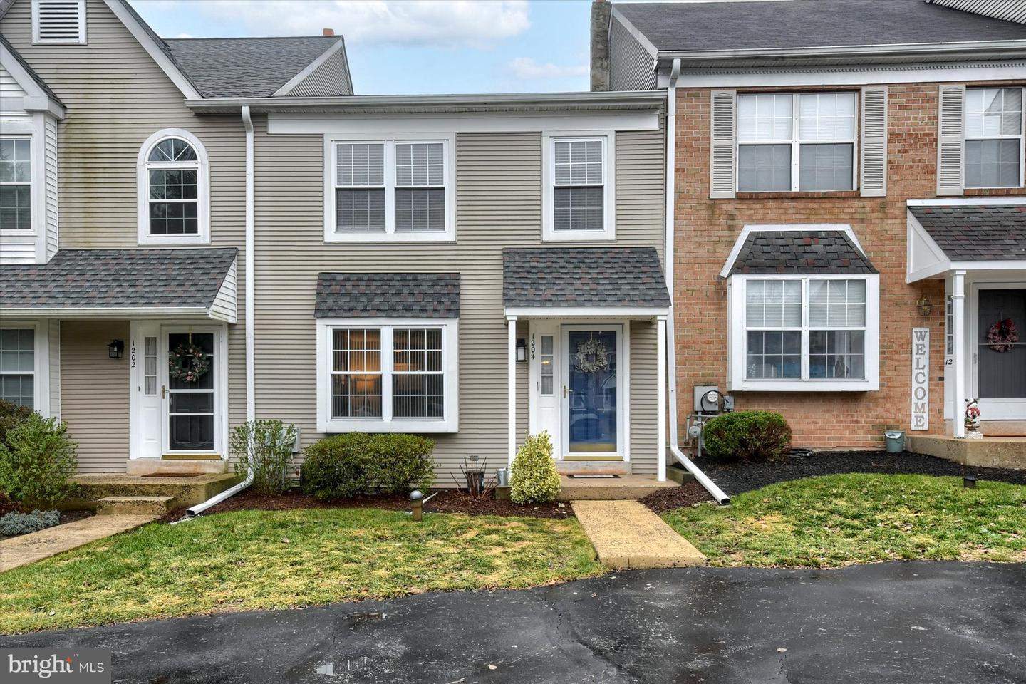 1204 Windmill Cir, Norristown, PA 19403 MLS PAMC2060620 Coldwell Banker