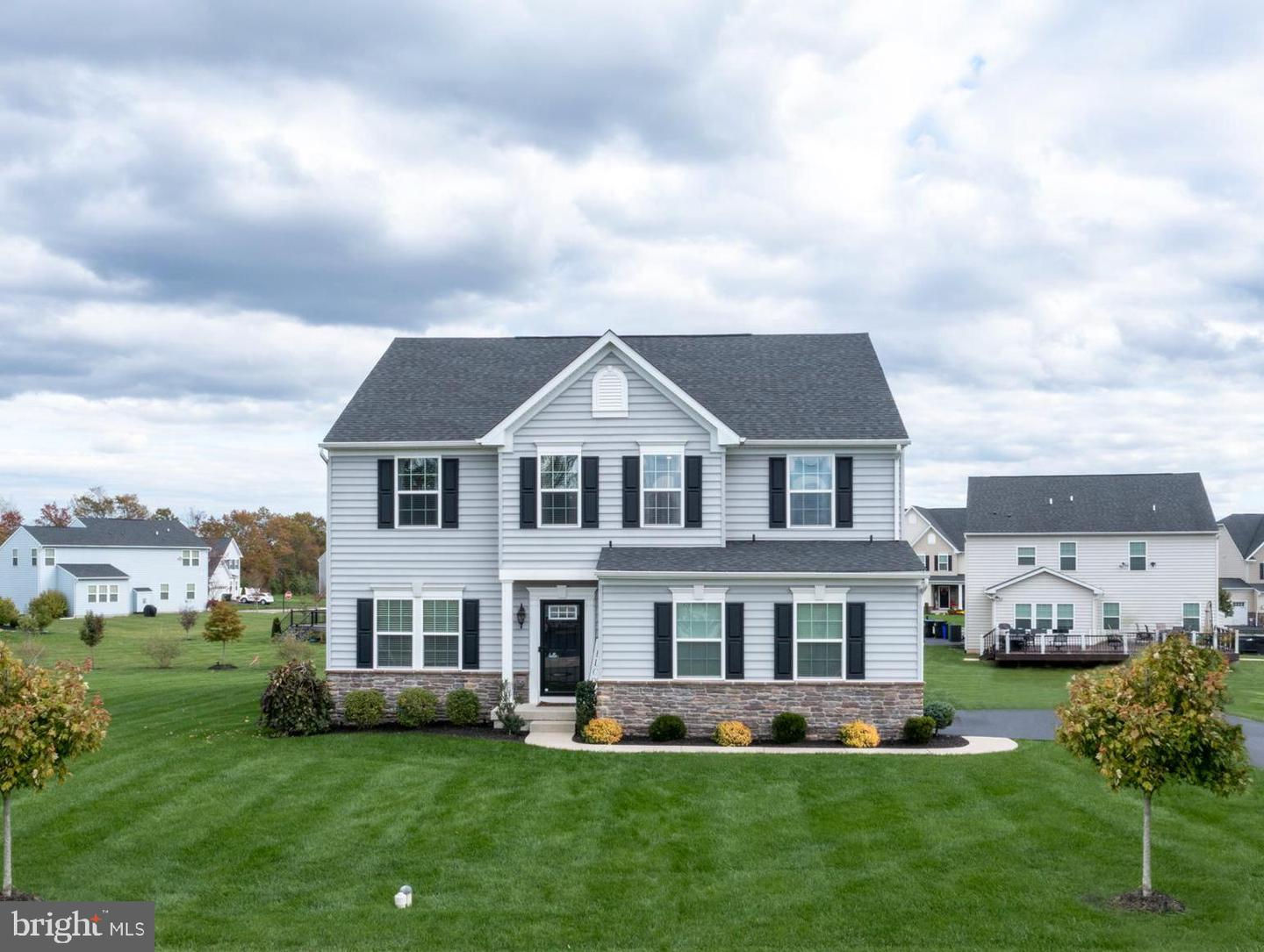 45 Huntsville Dr, Gilbertsville, PA 19525 MLS PAMC2061132 Coldwell