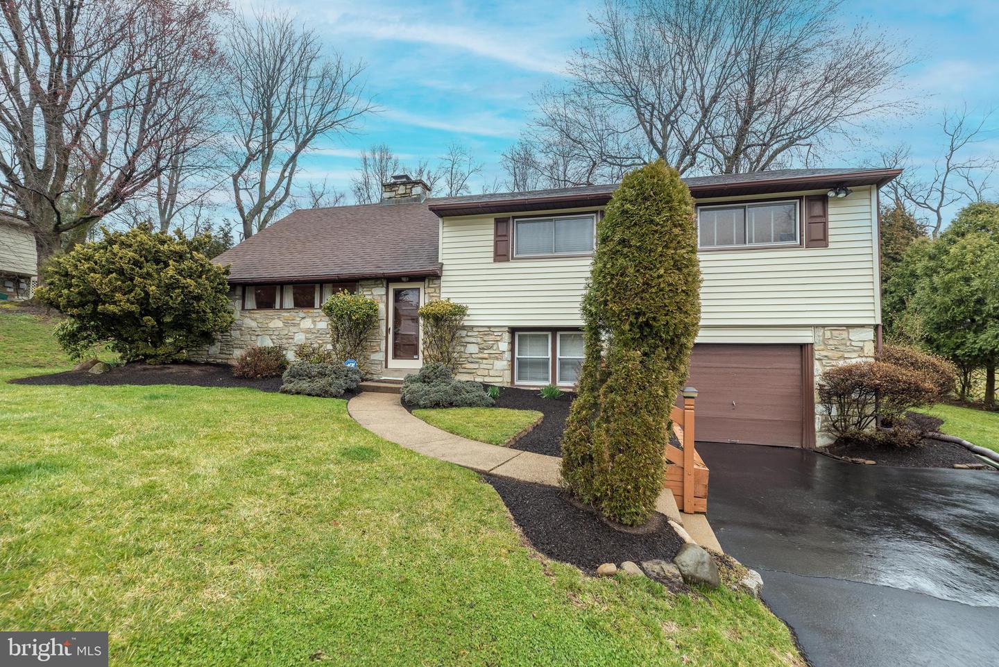 555 Glenmore Ave, Elkins Park, PA 19027 MLS PAMC2065568 Coldwell Banker