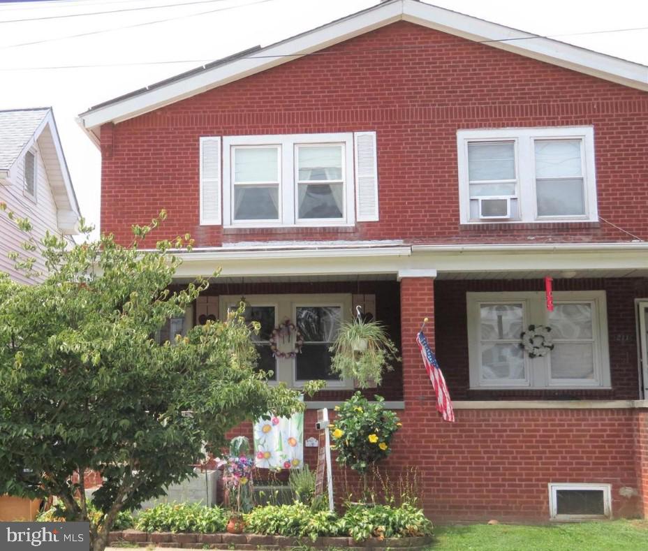 209 W 7th Ave Conshohocken PA 19428 MLS PAMC2065978 Coldwell Banker   Original 