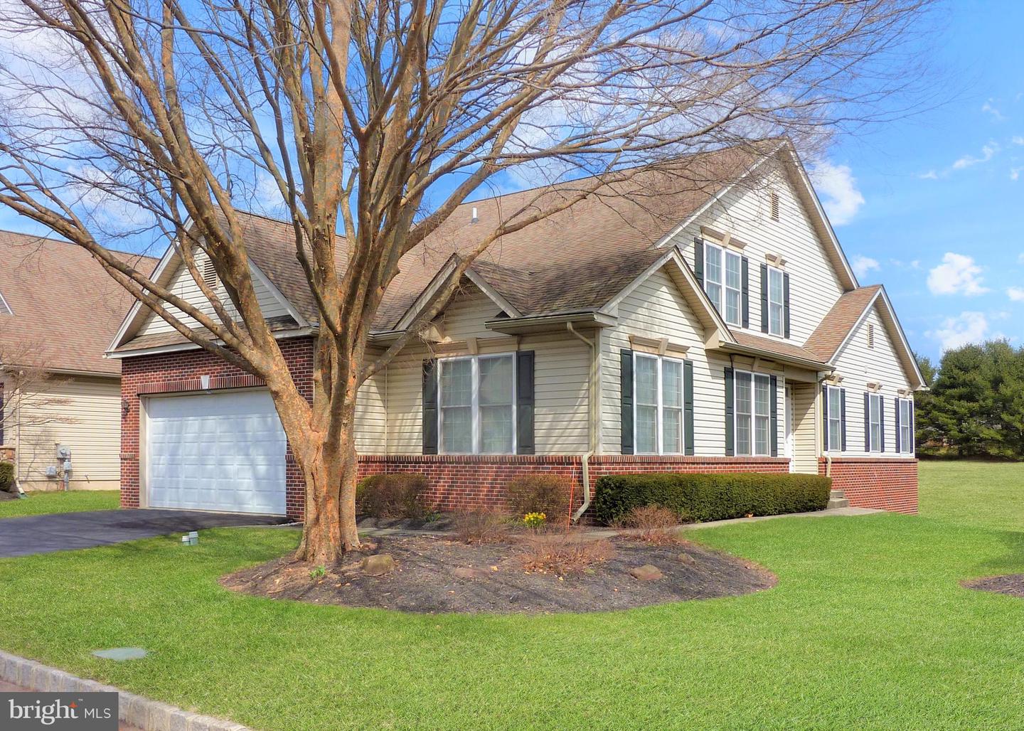 299 Kingsfield Dr, Souderton, PA 18964 MLS PAMC2067960 Coldwell Banker