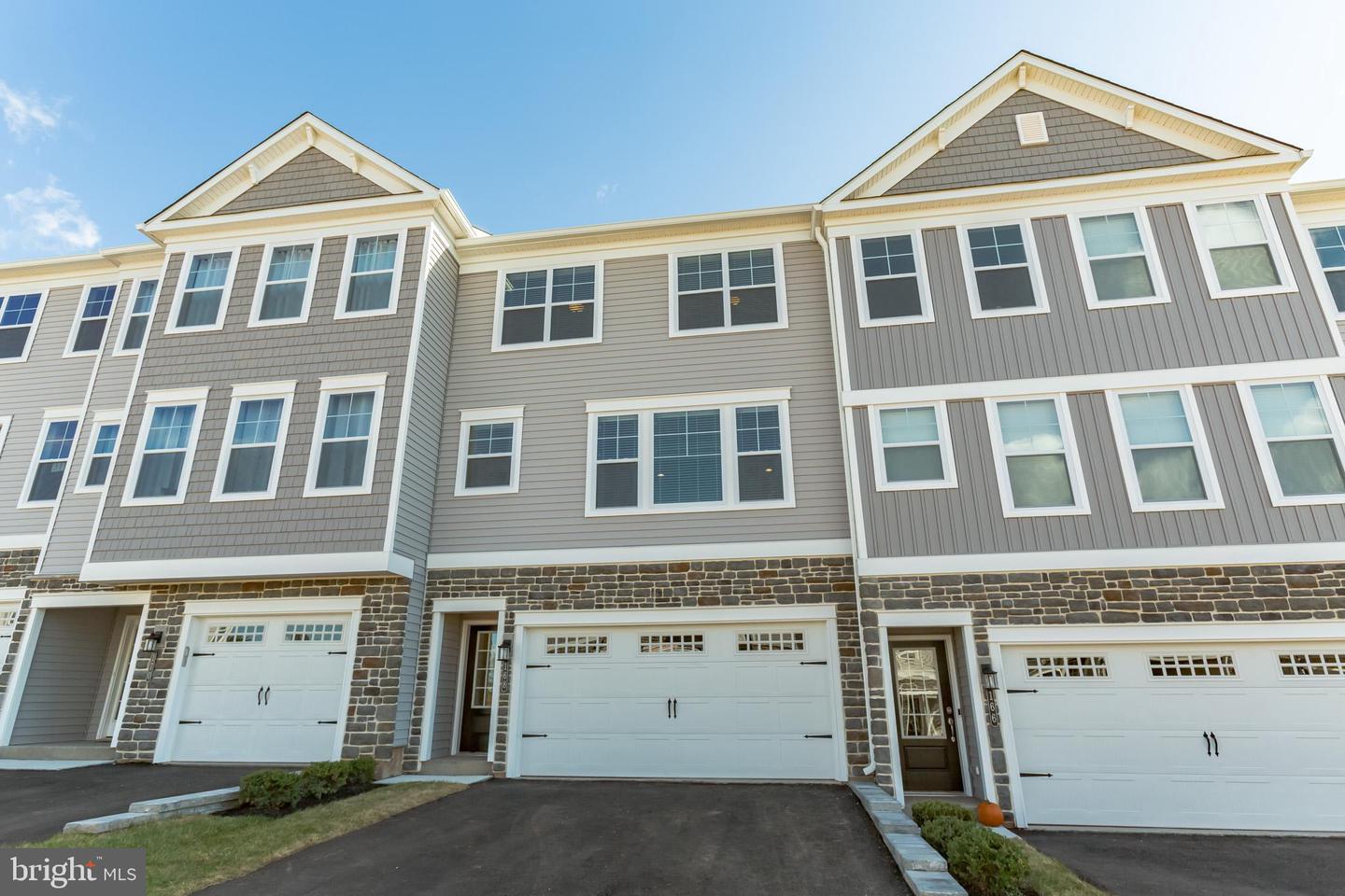 168 Larrabee Wy, Royersford, PA 19468 MLS PAMC2068482 Coldwell Banker