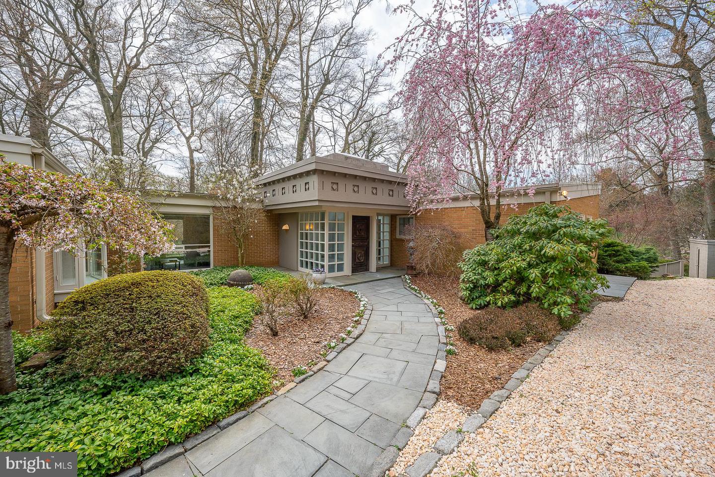 906 Centennial Rd, Penn Valley, PA 19072 MLS PAMC2068742 Coldwell