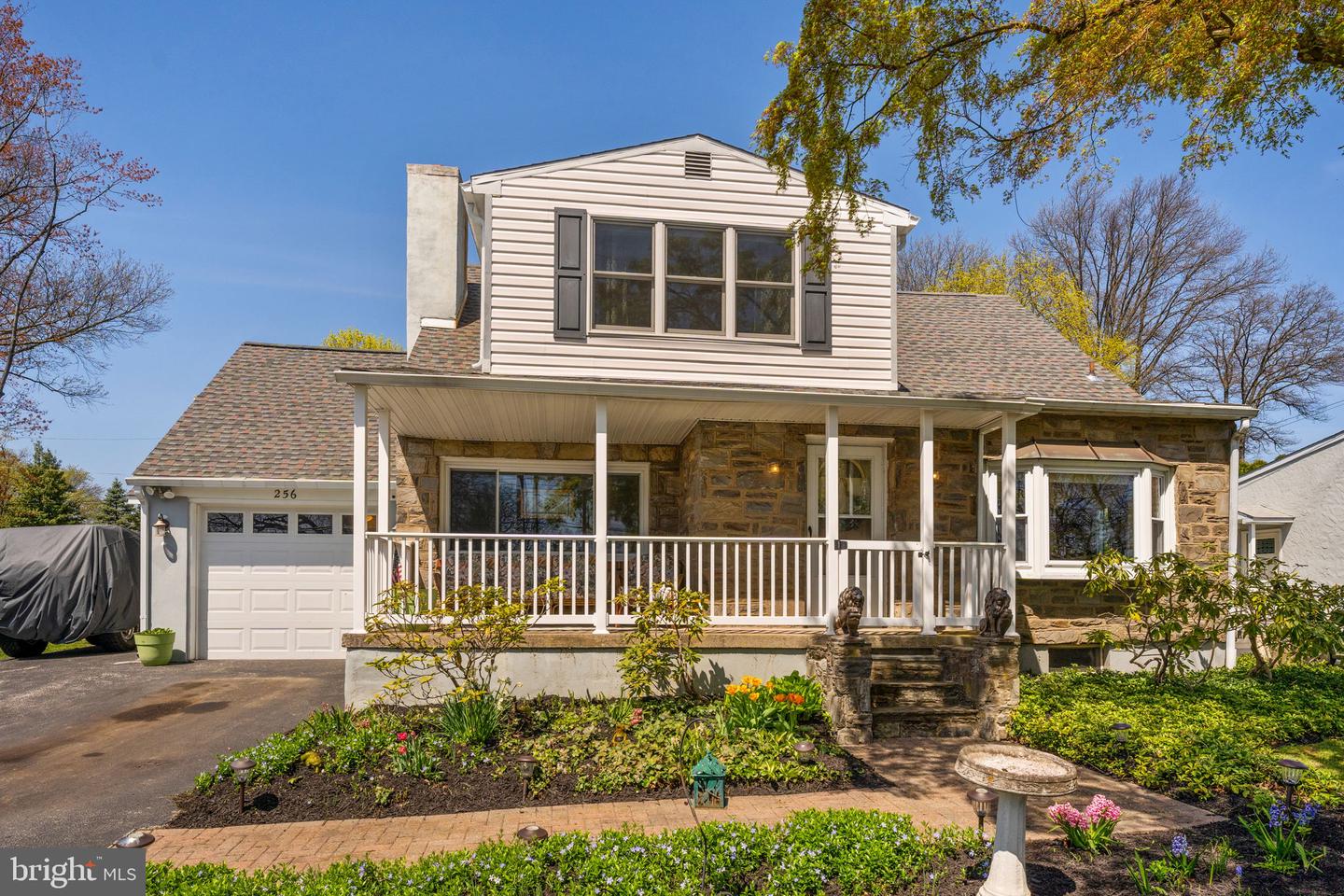 256 E Valley Rd, King of Prussia, PA 19406 MLS PAMC2068922