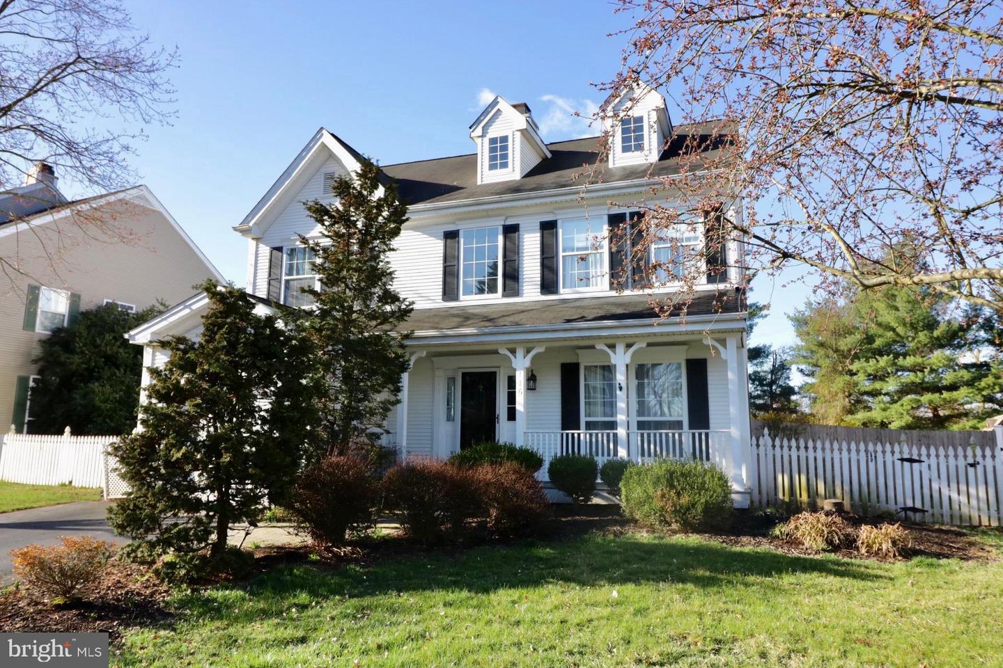 116 Equestrian Ln, Schwenksville, PA 19473 MLS PAMC2069456 Coldwell