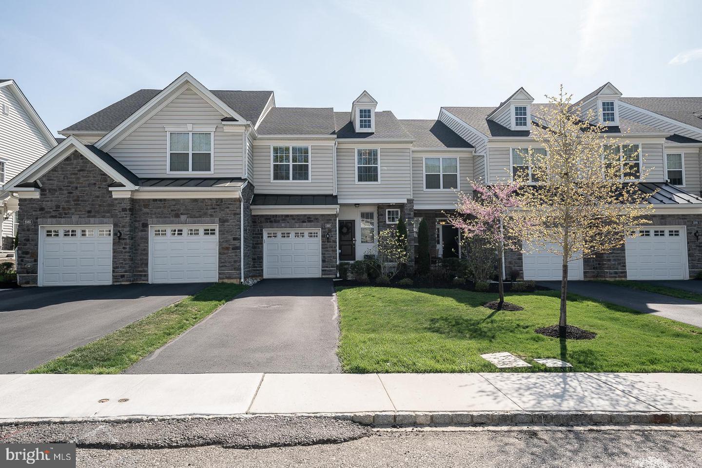 2087 Julia Dr, Conshohocken, PA 19428 MLS PAMC2069796 Coldwell Banker