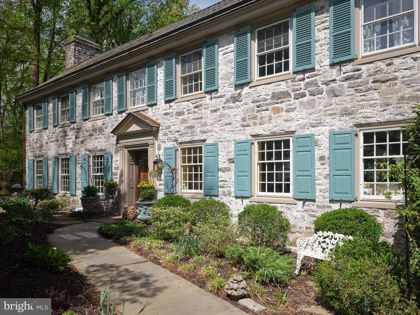 933 Old Gulph Rd, Lower Merion Township, PA 19010 MLS PAMC2070312