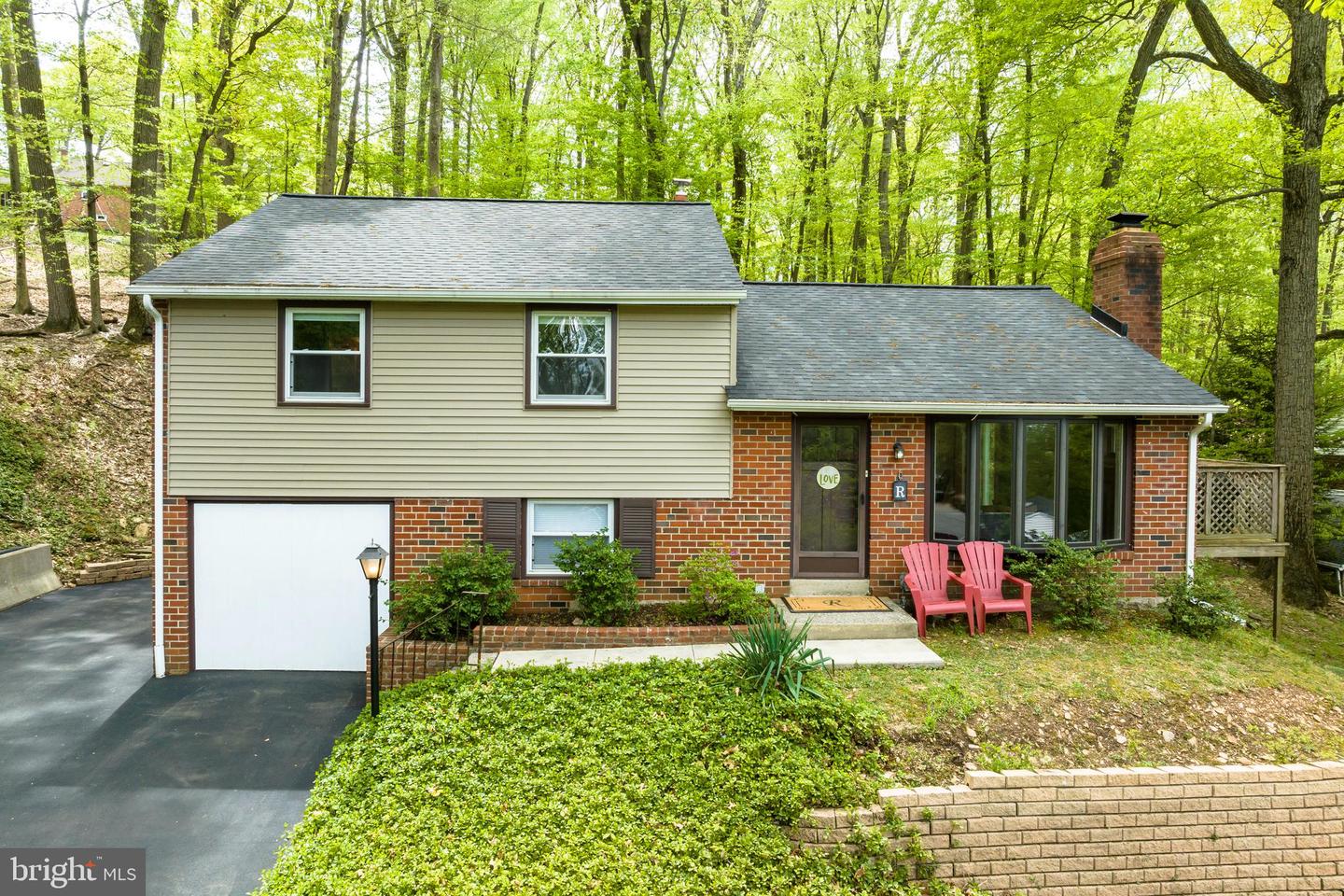 576 Forest Rd, Wayne, PA 19087 MLS PAMC2070412 Coldwell Banker