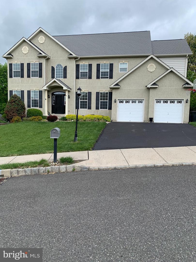 8 Lee Dr, Pottstown, PA 19464 MLS PAMC2071580 Coldwell Banker
