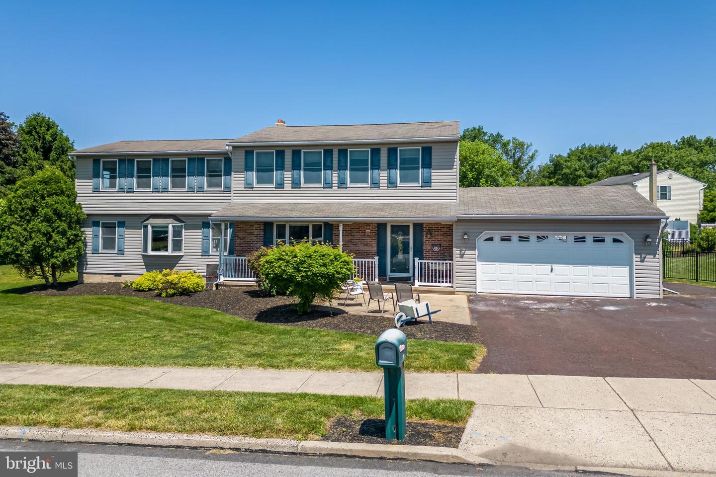1525 Liberty Bell Dr, Harleysville, PA 19438 MLS PAMC2071922