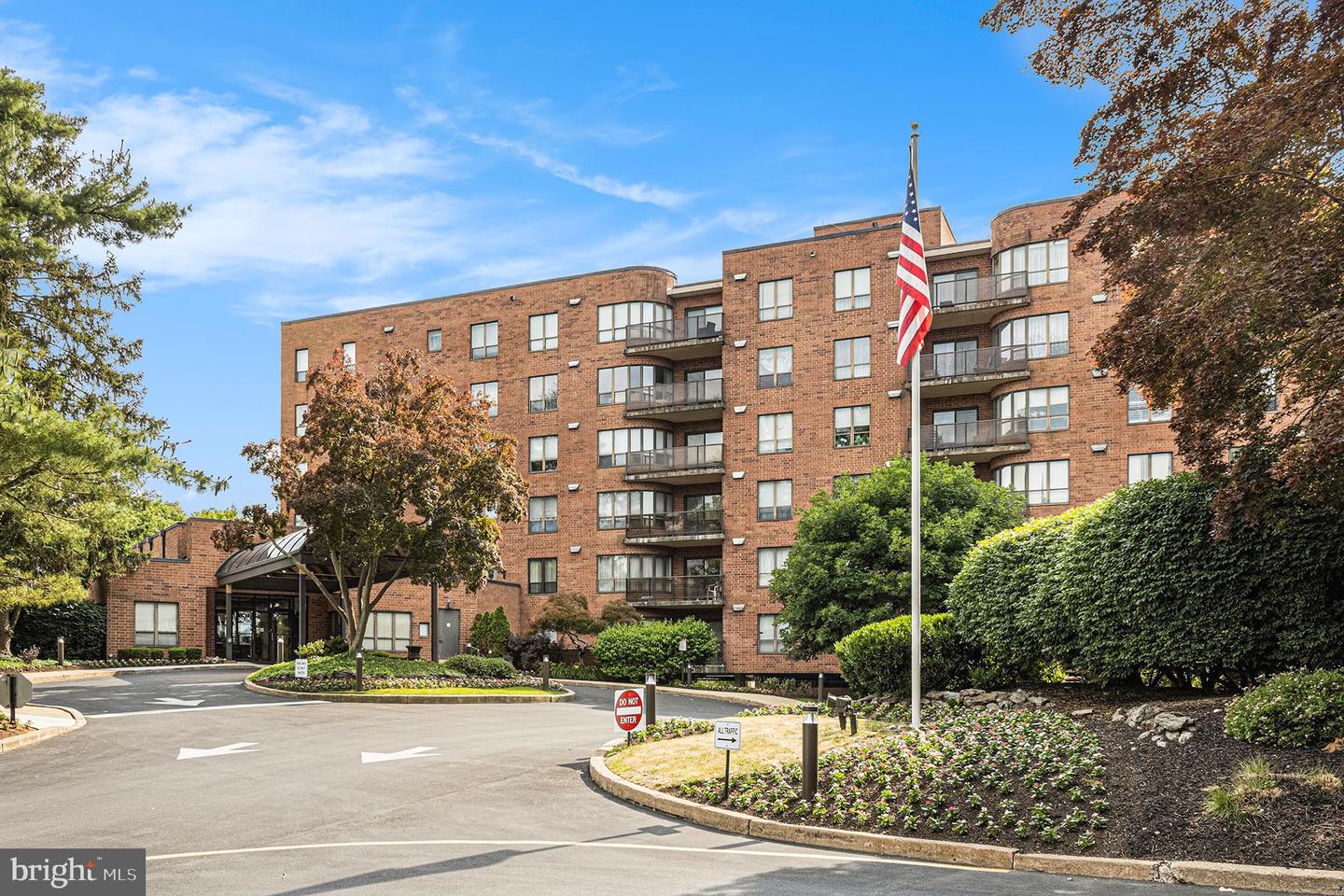 100 Breyer Dr 1C, Elkins Park, PA 19027 MLS PAMC2075034 Coldwell