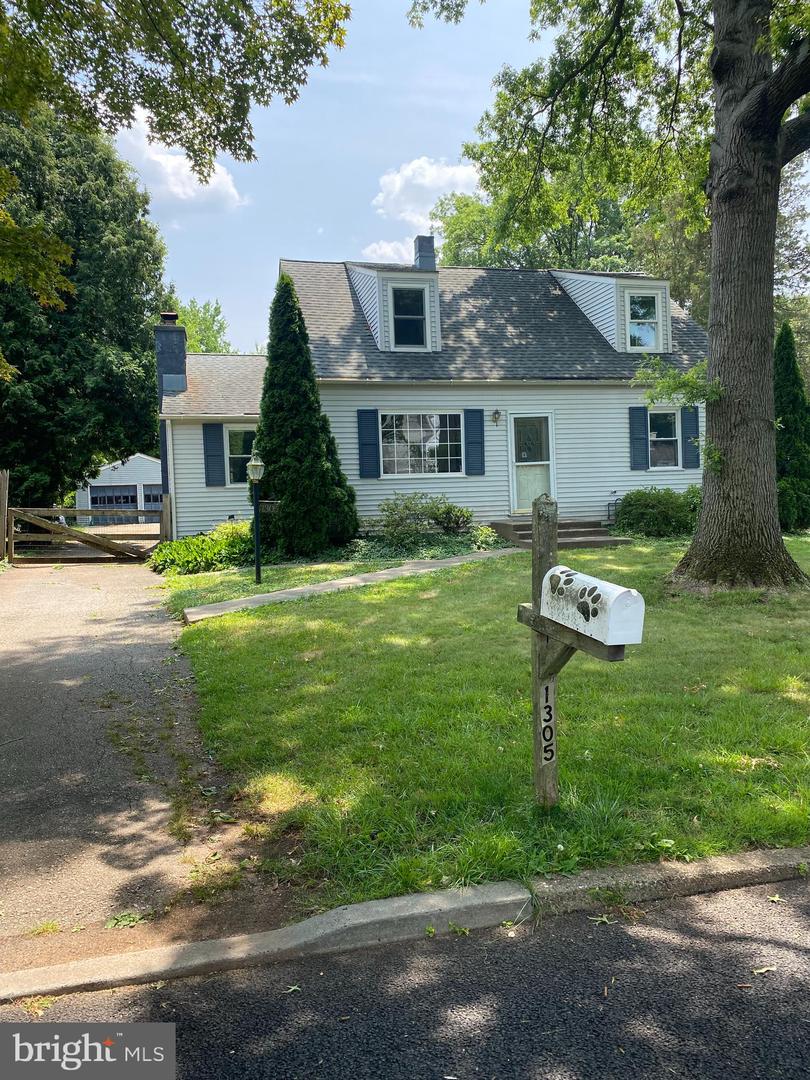 1305 Hartranft Ave, Fort Washington, PA 19034 MLS PAMC2075730