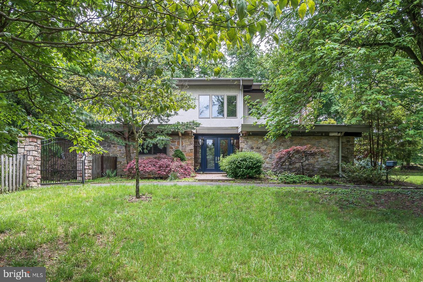 8801 Hawthorne Ln, Wyndmoor, PA 19038 MLS PAMC2079262 Coldwell Banker