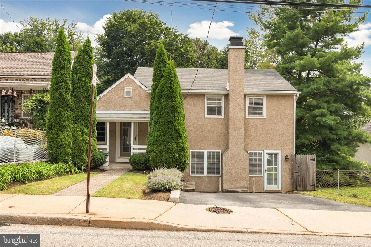 13 Elizabeth St, Conshohocken, PA 19428 MLS PAMC2081008 Coldwell Banker