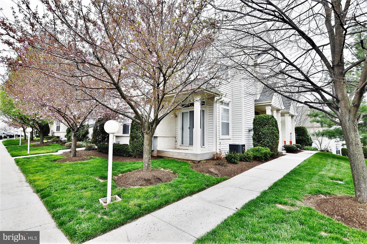 701 Dresher Woods Dr, Dresher, PA 19025 MLS PAMC2081252 Coldwell Banker